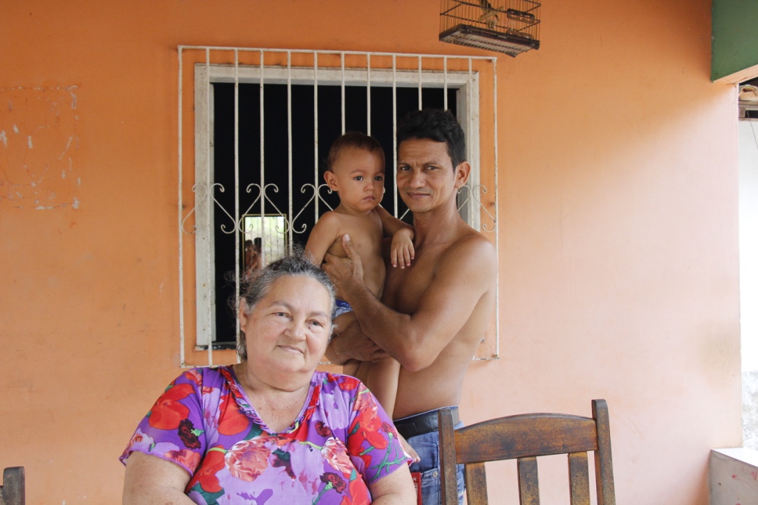 A parteira Judite Vital da Silva teve oito dos seus 11 filhos em casa, amparados por parteiras, e seus netos nasceram de cesariana em hospitais. Foto: Elvira Lobato