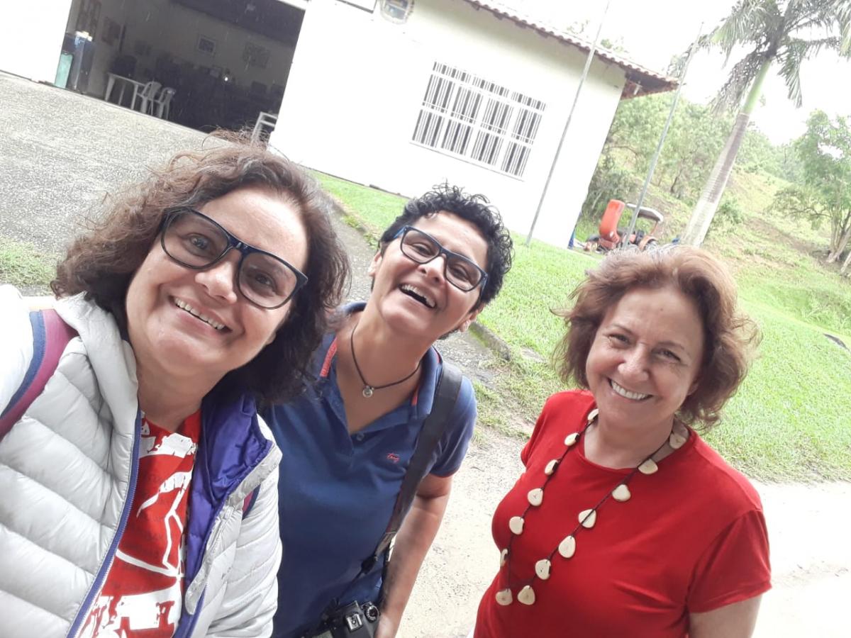Angelina Nunes, Ana Lúcia Araújo e Elvira Lobato em ação